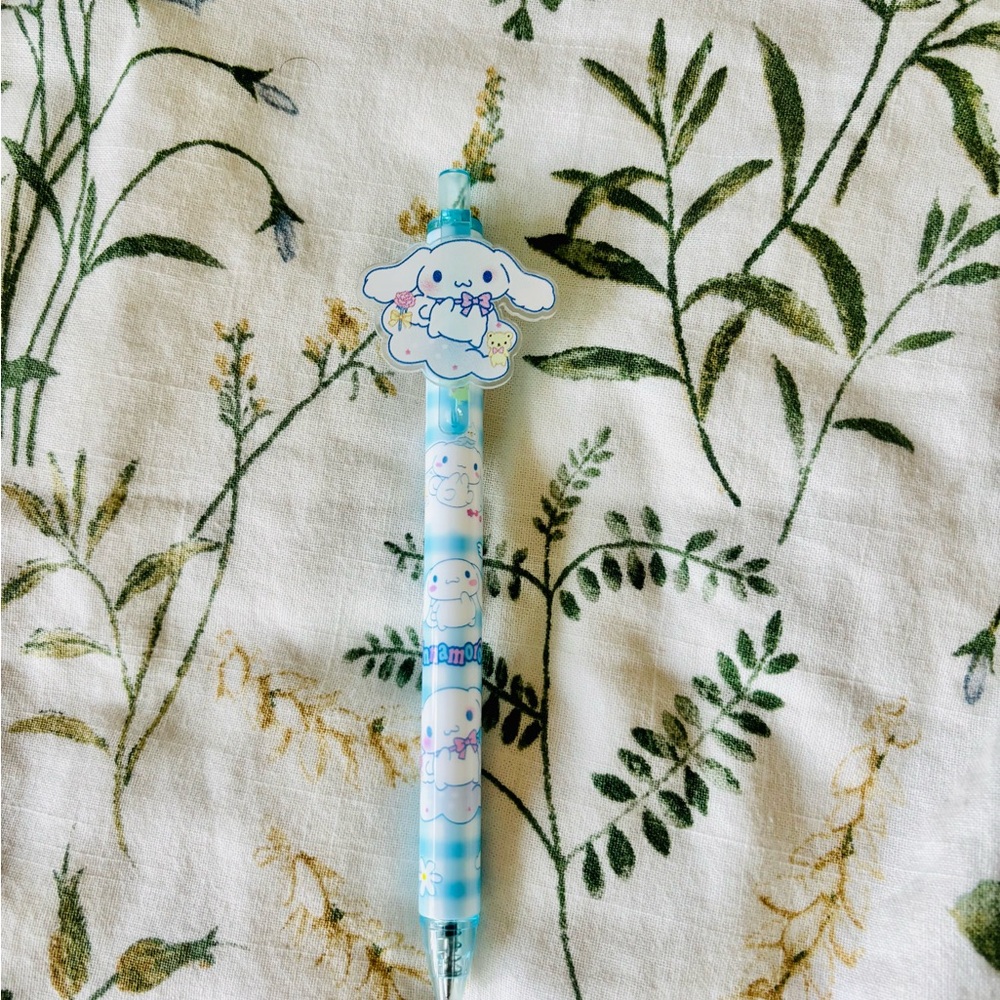 NWOT CINNAMAROLL Cute Blue Character Pen